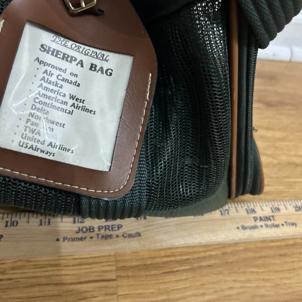Sherpa Original Deluxe Pet Carrier Airline Approved Vent Sided Bag Green Read